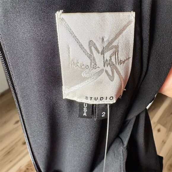 Nicole Miller Women's Black Sheath Dress Size 2 Above Knee Length Formal - Picture 7 of 8